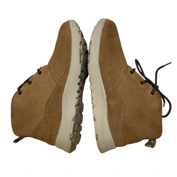Like new! UGG K Canoe III Weather suede Chukka boots, waterproof, tan, kids13 - Picture 11 of 13